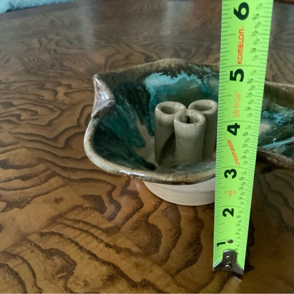 Handcrafted Ikebana Vase by Christy - Picture 6 of 7